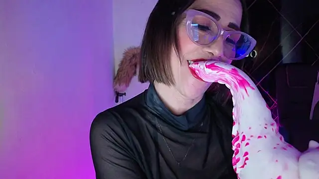 crisstal_miler Live XXX-chat