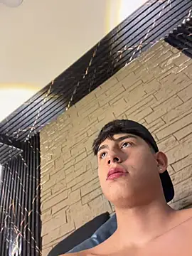 Lander_Cruz Live XXX Chat