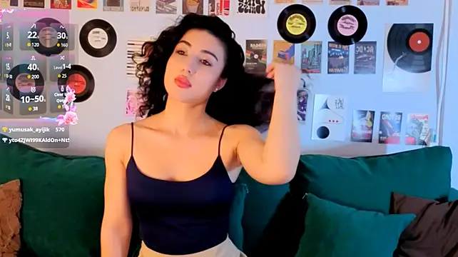 Maya_RogerssのライブXXXチャット