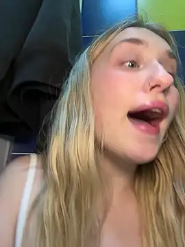 LollyPollly – Live XXX-chat
