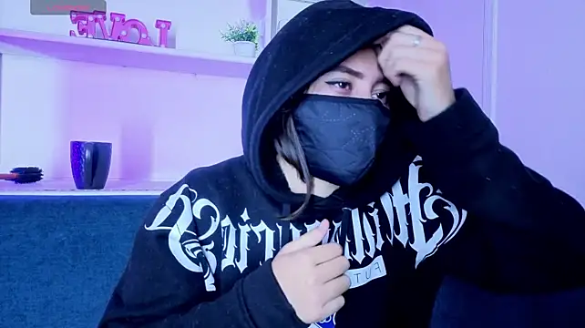 צ'אט XXX בשידור חי של Darkness_jones_