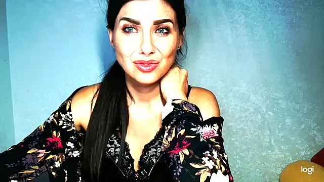 Chat +18 de YadillsLucky ao vivo