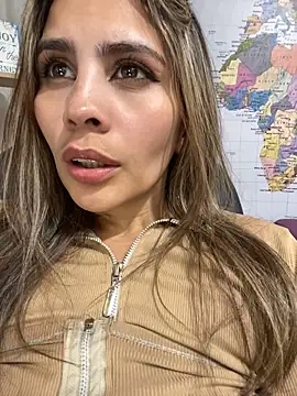 DulceRodriguez1 – Naživo XXX chat