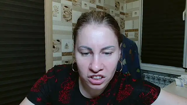 Онлайн чат XXX TherestlessKitty