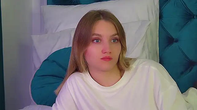 StacyEvances' Live XXX Chat