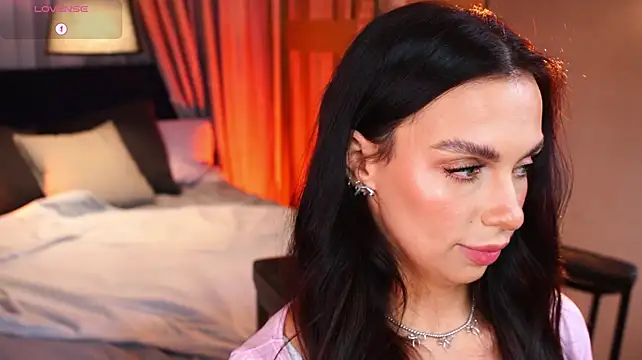LunaNight Chat XXX live