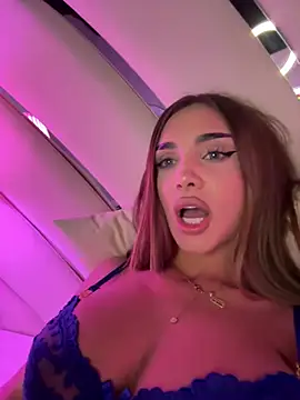 IvyNoxn Live XXX chat