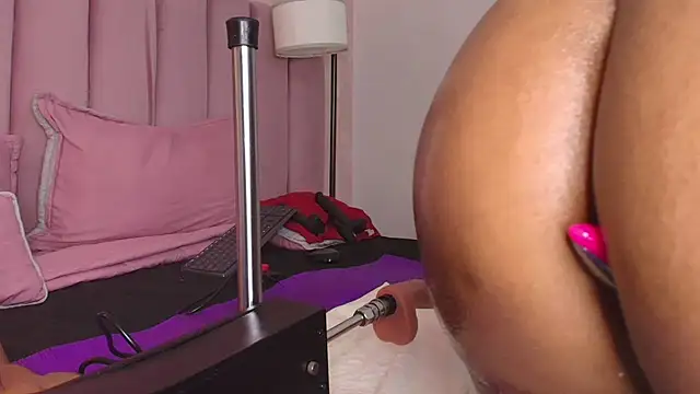 HallyBans Live XXX-chat