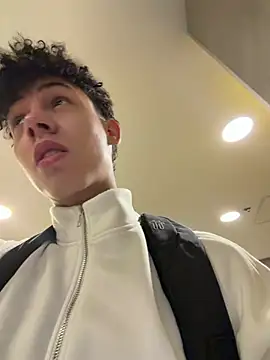 yoursexyjose Webcam-Show