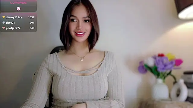 Anna_HollyDoll Pertunjukan Webcam
