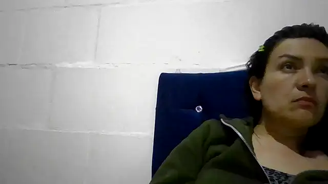 Онлайн чат XXX princessbella93