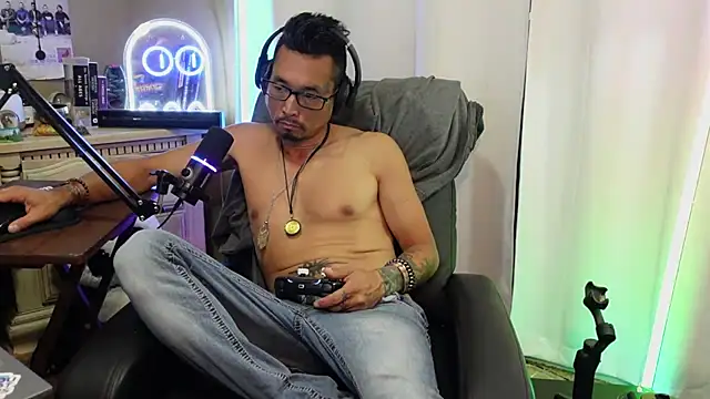Chat XXX en directo de Ghost11_11