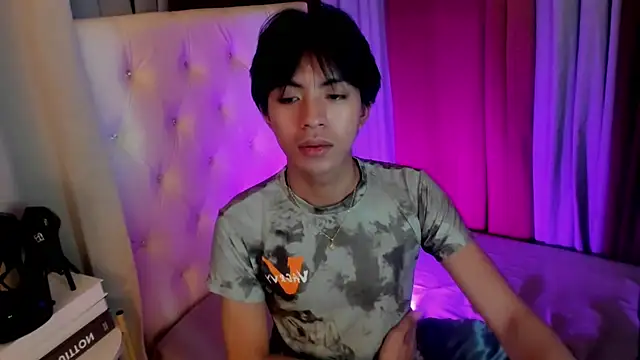 Chat XXX en directo de davincihugecock