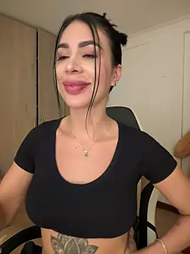 Chat XXX en directo de mckenzieklein