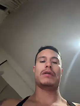 DOMINICKVEGAS77 Chat XXX in diretta