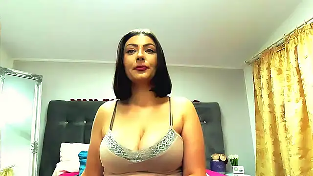 celineStarx 라이브 XXX 채팅