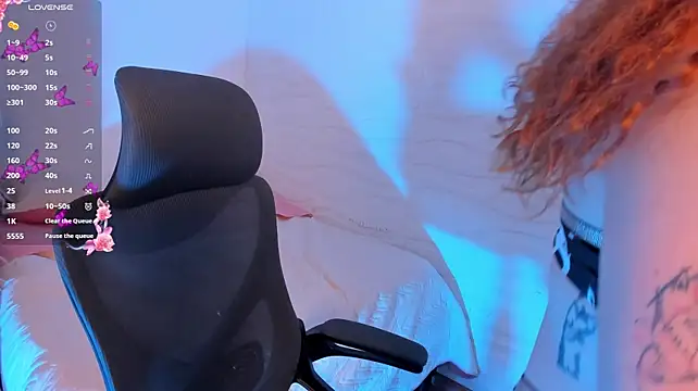 צ'אט XXX בשידור חי של AphroditeSweett