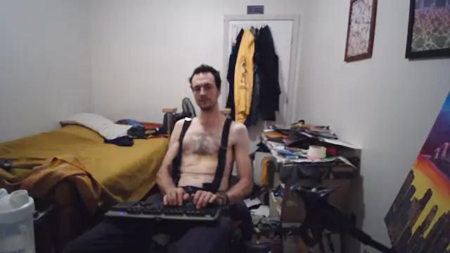Chatroom XXX en direct de JohnnyMoves