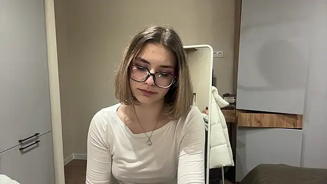 AnnaVelvetFire's Live XXX Chat
