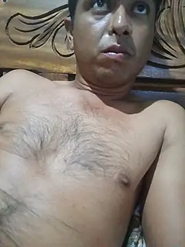 צ'אט XXX בשידור חי של Gato_hot77