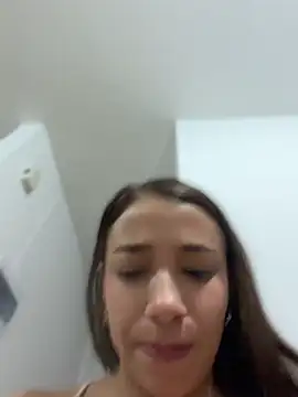 Chat XXX en directo de Hall_16