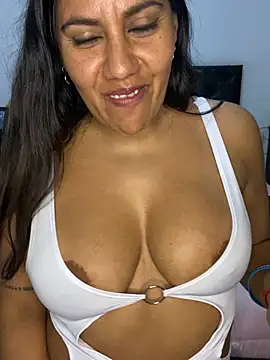 Samantablair Adlı Modelin Canlı XXX Sohbeti