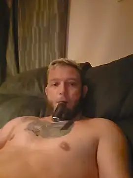 10AlphaPapa01 Live XXX-Chat