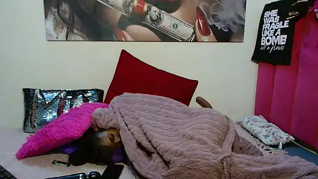 Chatroom XXX en direct de Moreish-06