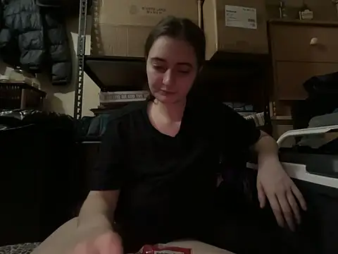 Snowbunnycake_131's Live XXX Chat