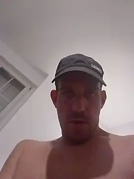 Codymc89's Live XXX Chat