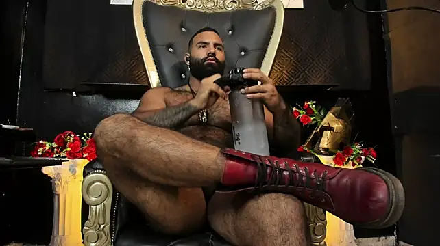 BeardAndrew: απευθείας συνομιλία ΧΧΧ