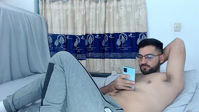 Chat XXX en directo de _Araboys_