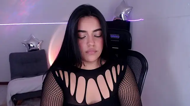 xambar_22x Adlı Modelin Canlı XXX Sohbeti
