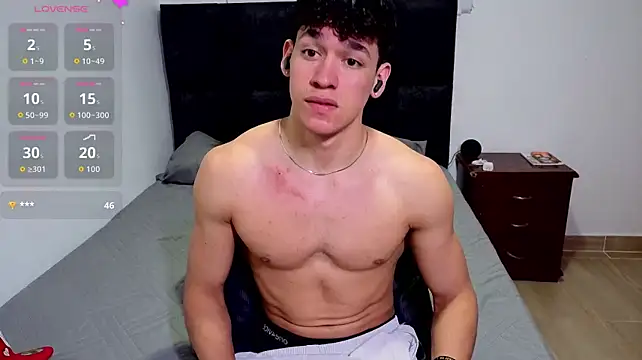 Chat +18 de Luke_Muscle ao vivo