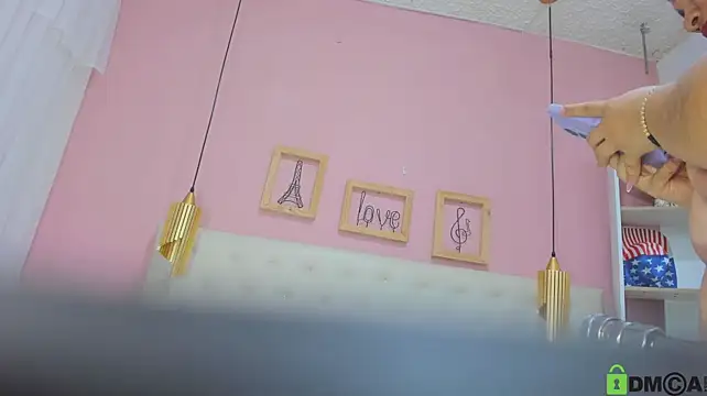 leylla_'s Live XXX Chat
