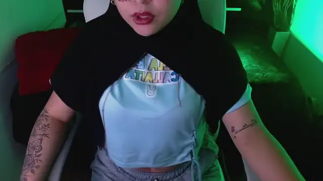 Elinaax's Live XXX Chat