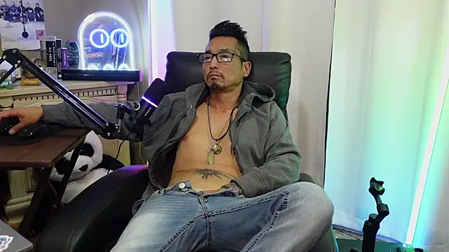 Ghost11_11 Chat XXX in diretta