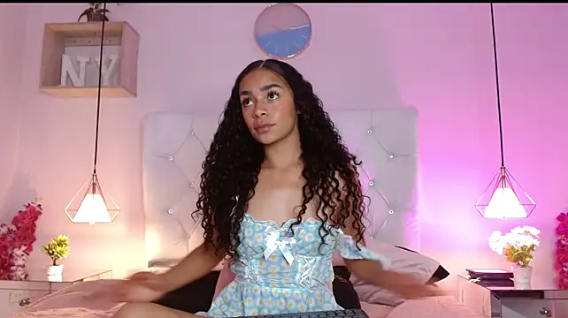 Chat +18 de Novagh_ ao vivo