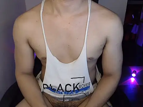 Hot_Muscle69 现场XXX聊天