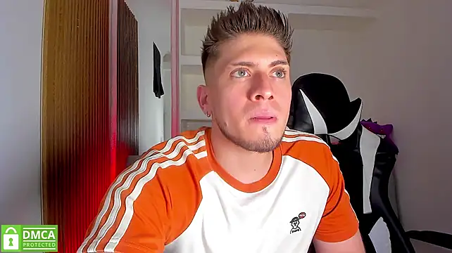 Chat XXX en directo de SebastianMaximoff_