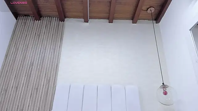 ElenaJamess Live XXX-chat