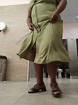 צ'אט XXX בשידור חי של DILAY_XXX