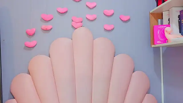 luci_millerのライブXXXチャット