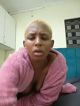 BootySoYummyX Live XXX-Chat