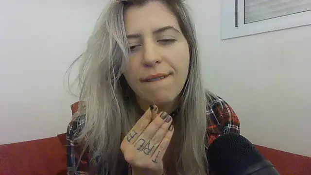Lize_Ash: απευθείας συνομιλία ΧΧΧ