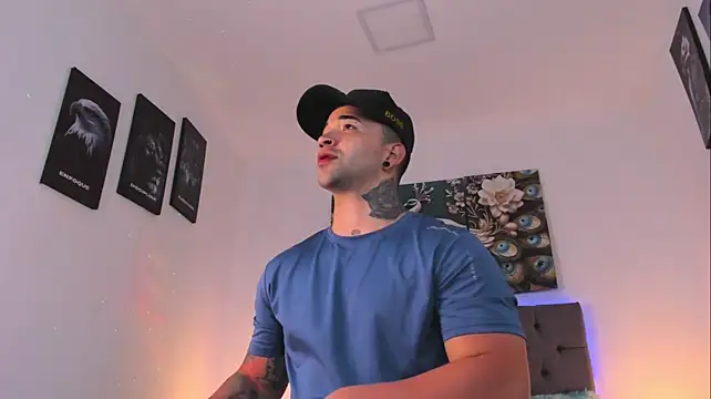 XXX chat uživo modela Mathew_Colee