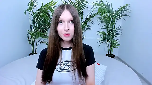dark_k1tty élő XXX-chatje