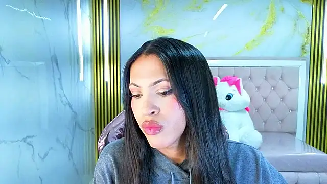 clara_evanss_s' Webcam Show
