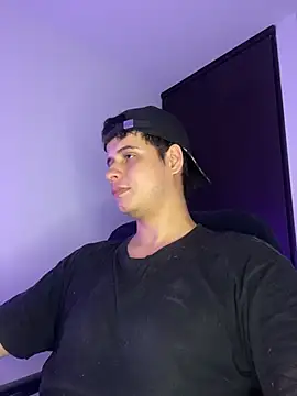 Chat +18 de BjornSteel ao vivo