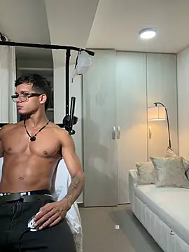 Czat XXX na żywo – Paradise_boy__